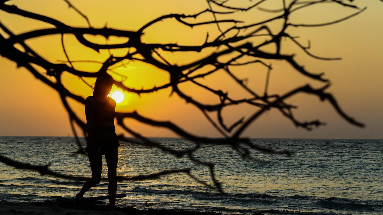 Dhigurah Retreat Beach ภายนอก รูปภาพ