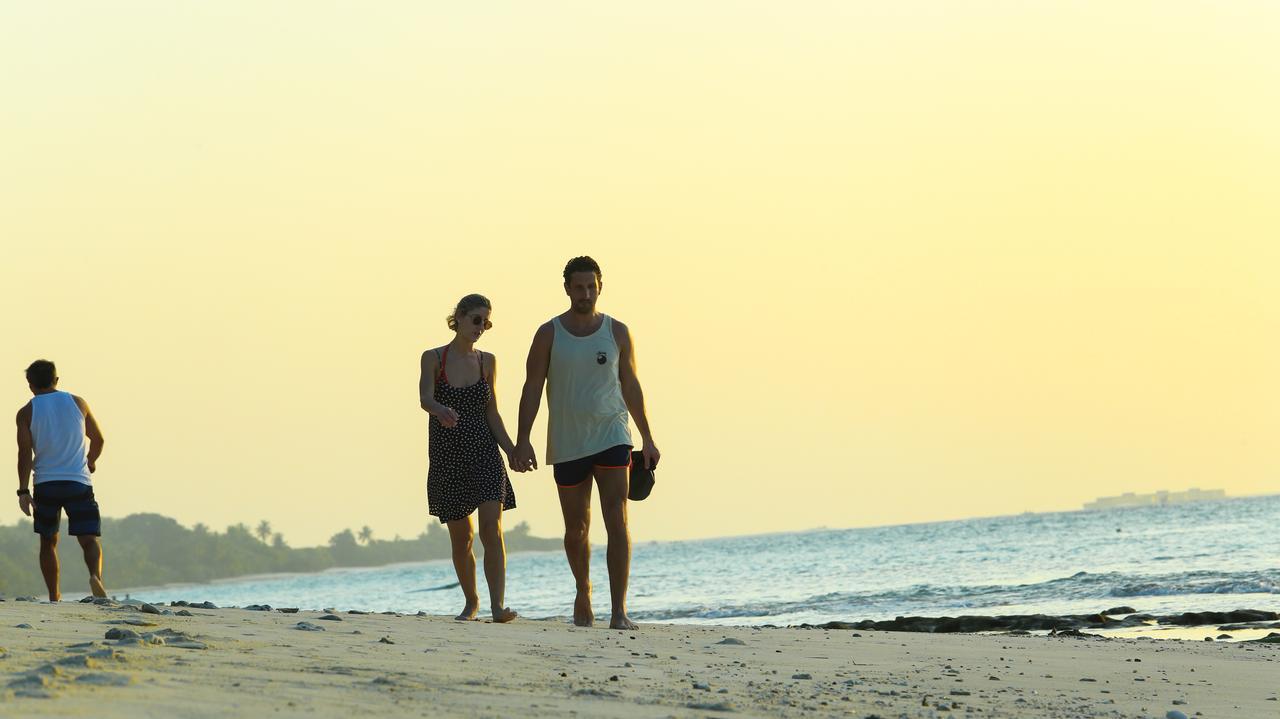 Dhigurah Retreat Beach ภายนอก รูปภาพ
