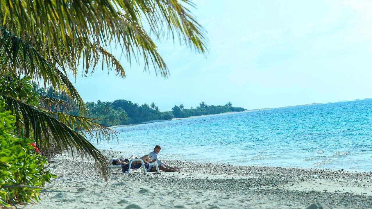 Dhigurah Retreat Beach ภายนอก รูปภาพ
